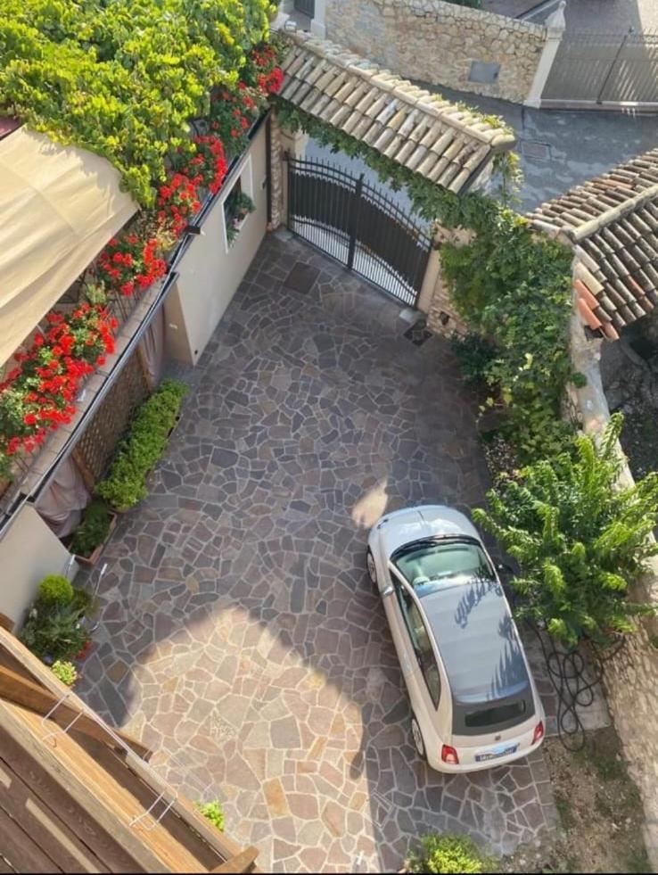 Il Sogno Bed & Breakfast Avio Ngoại thất bức ảnh